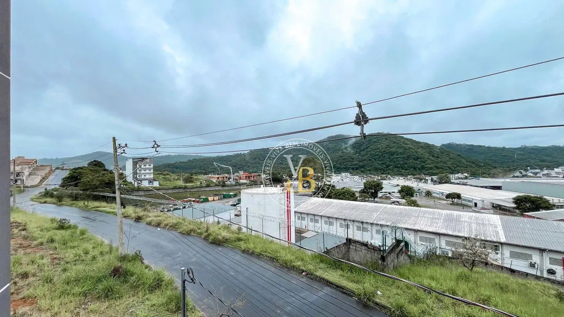 Apartamento com 3 quartos à venda, 72m2 em Cerâmica, Juiz De Fora - MG - imagem 3 Foto 3 de Apartamento com 3 quartos à venda, 72m2 em Cerâmica, Juiz De Fora - MG