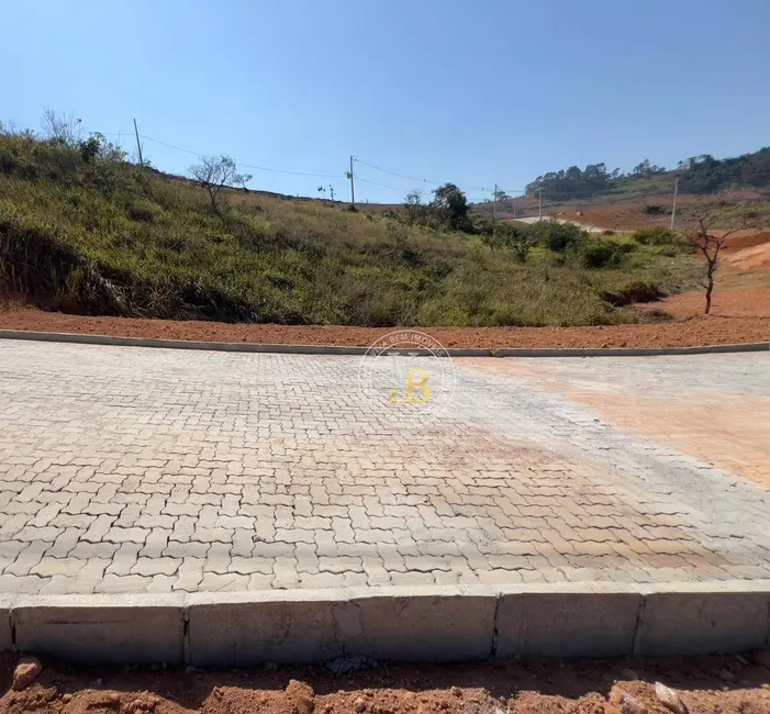 Foto 1 de Terreno / Lote à venda, 450m2 em Salvaterra, Juiz De Fora - MG