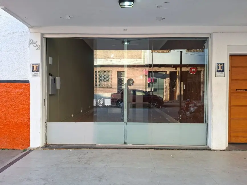 Foto 1 de Loja à venda, 48m2 em Centro, Juiz De Fora - MG