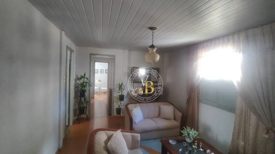 Casa com 4 quartos à venda, 320m2 em Centro, Juiz De Fora - MG - imagem 9 Foto 9 de Casa com 4 quartos à venda, 320m2 em Centro, Juiz De Fora - MG