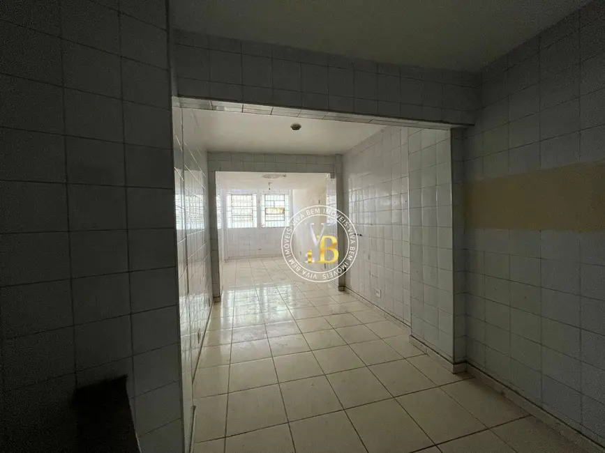 Loja para alugar, 70m2 em Centro, Juiz De Fora - MG - imagem 8 Foto 8 de Loja para alugar, 70m2 em Centro, Juiz De Fora - MG