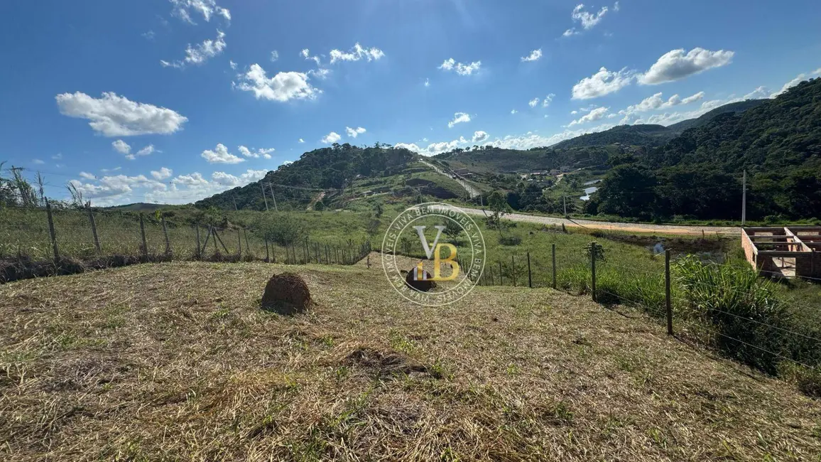 Foto 2 de Terreno / Lote à venda, 700m2 em Grama, Juiz De Fora - MG