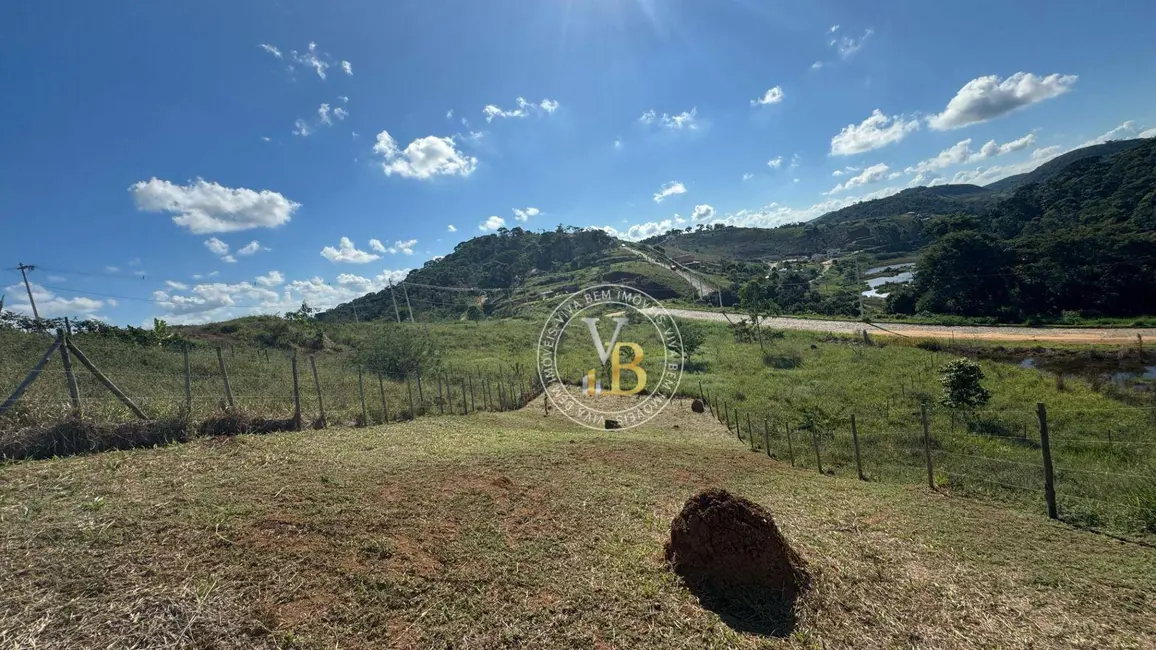 Foto 1 de Terreno / Lote à venda, 700m2 em Grama, Juiz De Fora - MG