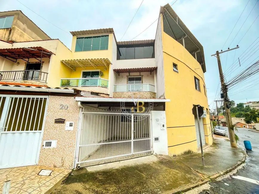 Foto 1 de Casa com 2 quartos à venda, 130m2 em Nova Benfica, Juiz De Fora - MG