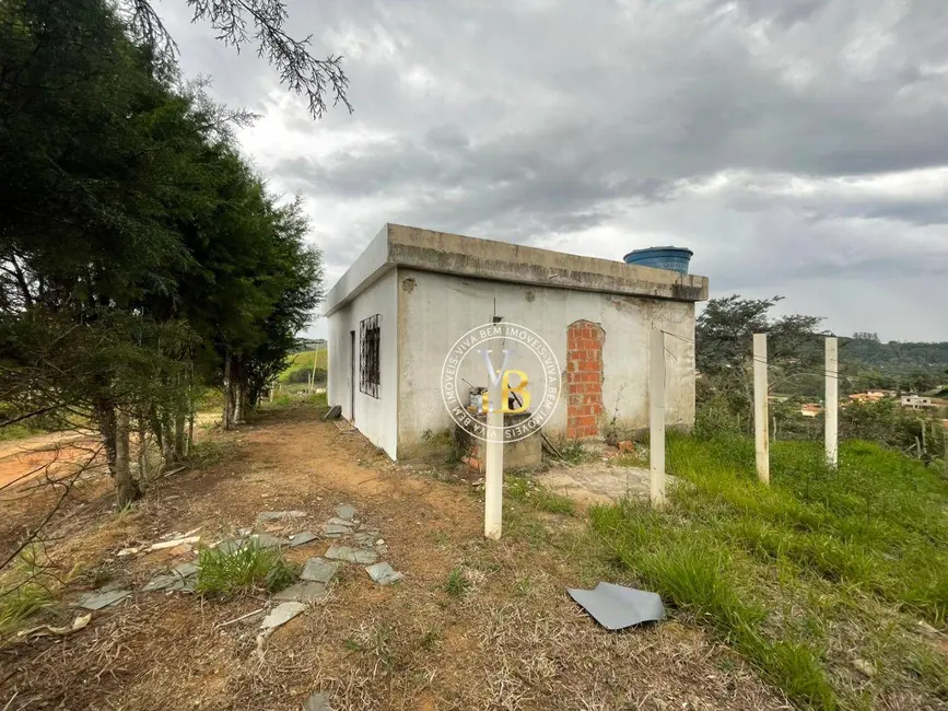 Foto 2 de Chácara com 2 quartos à venda, 250m2 em Juiz De Fora - MG