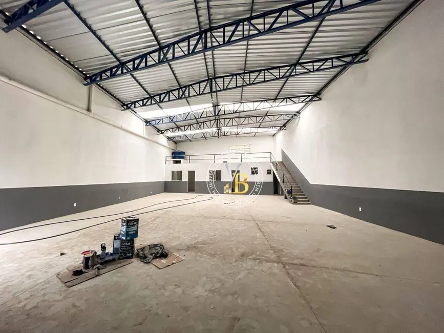 Foto 6 de Armazém / Galpão para alugar, 360m2 em Jóquei Clube, Juiz De Fora - MG