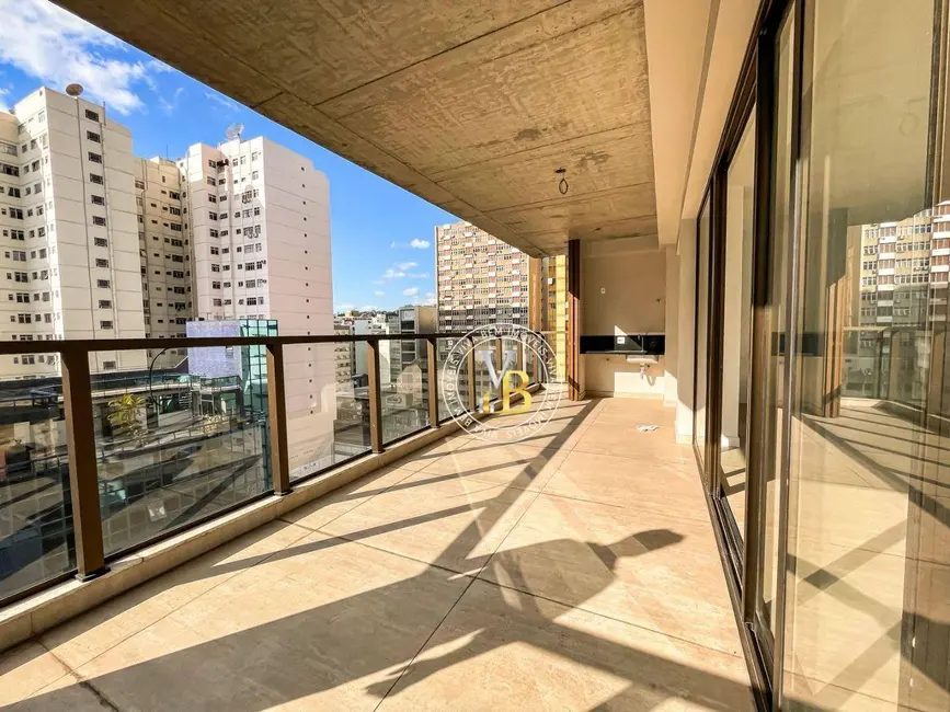 Apartamento com 4 quartos à venda, 320m2 em Centro, Juiz De Fora - MG - imagem 3 Foto 3 de Apartamento com 4 quartos à venda, 320m2 em Centro, Juiz De Fora - MG