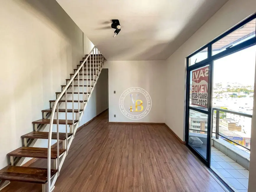 Foto 3 de Cobertura com 2 quartos à venda, 480m2 em Morro da Glória, Juiz De Fora - MG