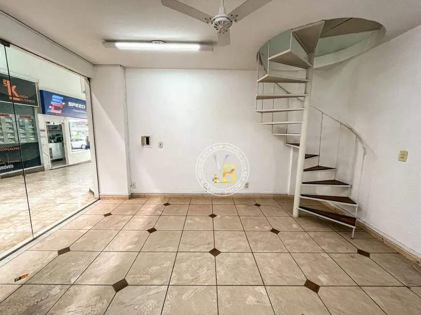 Loja à venda e para alugar, 47m2 em Centro, Juiz De Fora - MG - imagem 3 Foto 3 de Loja à venda e para alugar, 47m2 em Centro, Juiz De Fora - MG