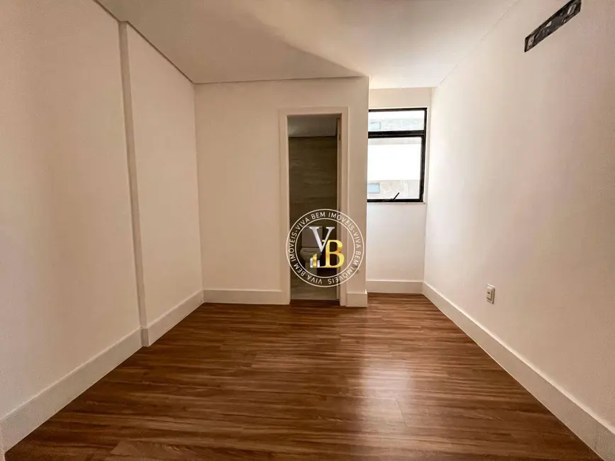 Apartamento com 4 quartos à venda, 170m2 em Granbery, Juiz De Fora - MG - imagem 7 Foto 7 de Apartamento com 4 quartos à venda, 170m2 em Granbery, Juiz De Fora - MG