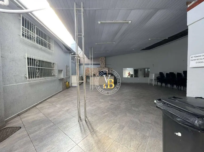 Sala Comercial à venda, 265m2 em Centro, Juiz De Fora - MG - imagem 8 Foto 8 de Sala Comercial à venda, 265m2 em Centro, Juiz De Fora - MG