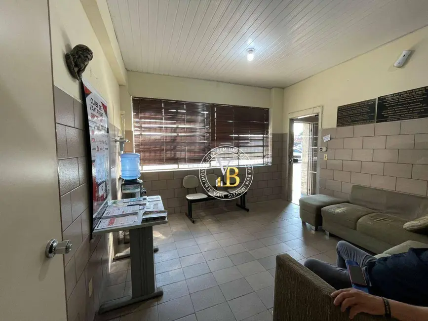 Sala Comercial à venda, 265m2 em Centro, Juiz De Fora - MG - imagem 3 Foto 3 de Sala Comercial à venda, 265m2 em Centro, Juiz De Fora - MG