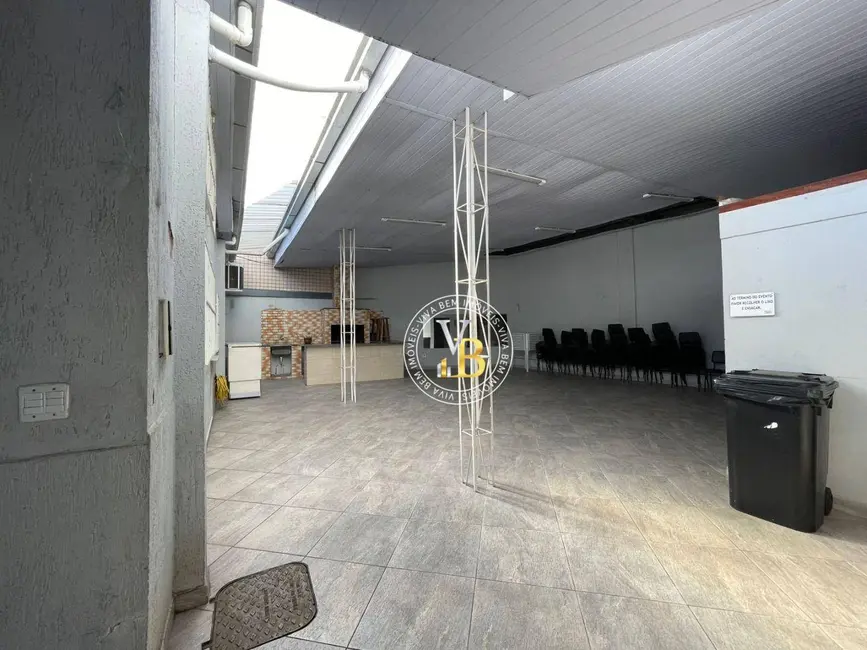 Sala Comercial à venda, 265m2 em Centro, Juiz De Fora - MG - imagem 9 Foto 9 de Sala Comercial à venda, 265m2 em Centro, Juiz De Fora - MG