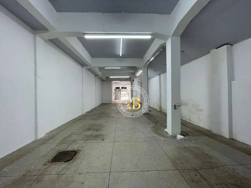 Loja para alugar, 550m2 em Centro, Juiz De Fora - MG - imagem 7 Foto 7 de Loja para alugar, 550m2 em Centro, Juiz De Fora - MG