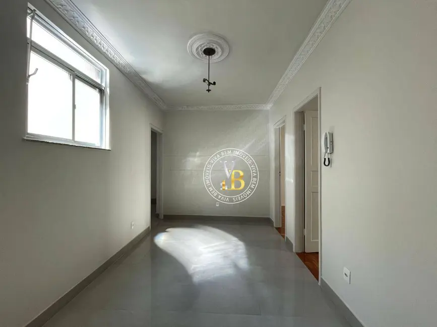 Sala Comercial para alugar, 85m2 em Centro, Juiz De Fora - MG - imagem 2 Foto 2 de Sala Comercial para alugar, 85m2 em Centro, Juiz De Fora - MG