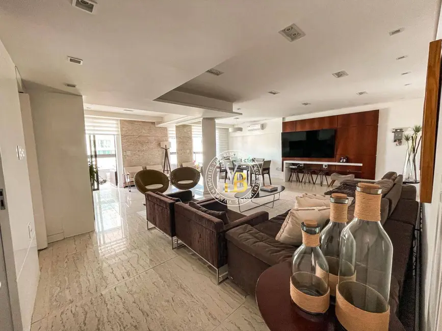 Apartamento com 3 quartos à venda, 185m2 em São Mateus, Juiz De Fora - MG - imagem 3 Foto 3 de Apartamento com 3 quartos à venda, 185m2 em São Mateus, Juiz De Fora - MG