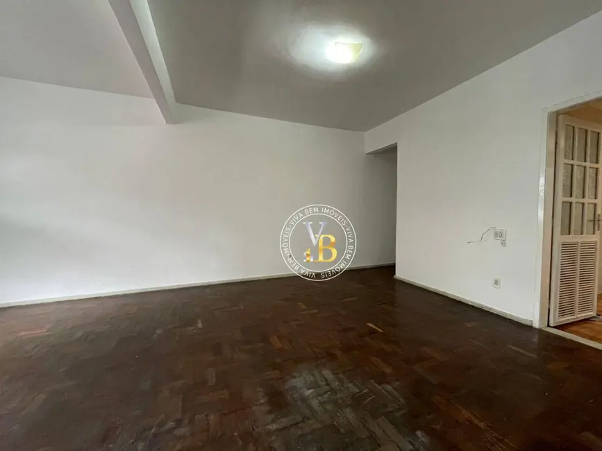 Apartamento com 3 quartos para alugar, 94m2 em Centro, Juiz De Fora - MG - imagem 2 Foto 2 de Apartamento com 3 quartos para alugar, 94m2 em Centro, Juiz De Fora - MG