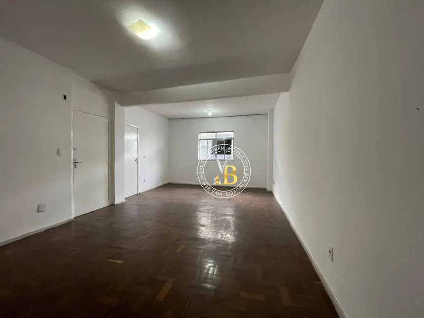 Apartamento com 3 quartos para alugar, 94m2 em Centro, Juiz De Fora - MG - imagem 5 Foto 5 de Apartamento com 3 quartos para alugar, 94m2 em Centro, Juiz De Fora - MG