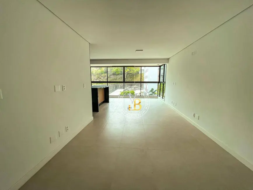 Apartamento com 3 quartos para alugar, 104m2 em Santa Luzia, Juiz De Fora - MG - imagem 5 Foto 5 de Apartamento com 3 quartos para alugar, 104m2 em Santa Luzia, Juiz De Fora - MG