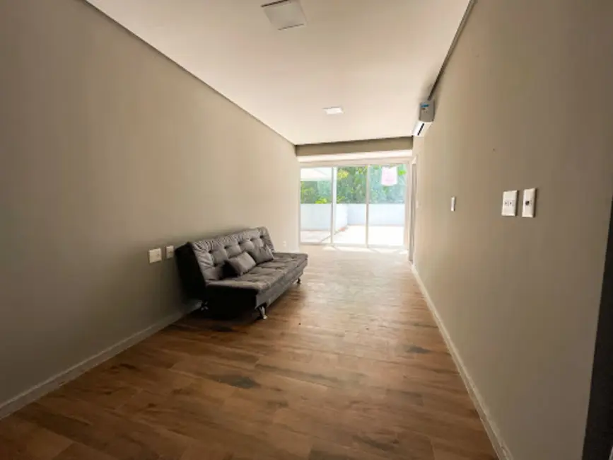 Foto 5 de Apartamento com 1 quarto à venda, 70m2 em Cascatinha, Juiz De Fora - MG