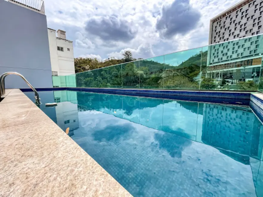 Kitnet com 1 quarto à venda e para alugar, 34m2 em Cascatinha, Juiz De Fora - MG - imagem 3 Foto 3 de Kitnet com 1 quarto à venda e para alugar, 34m2 em Cascatinha, Juiz De Fora - MG