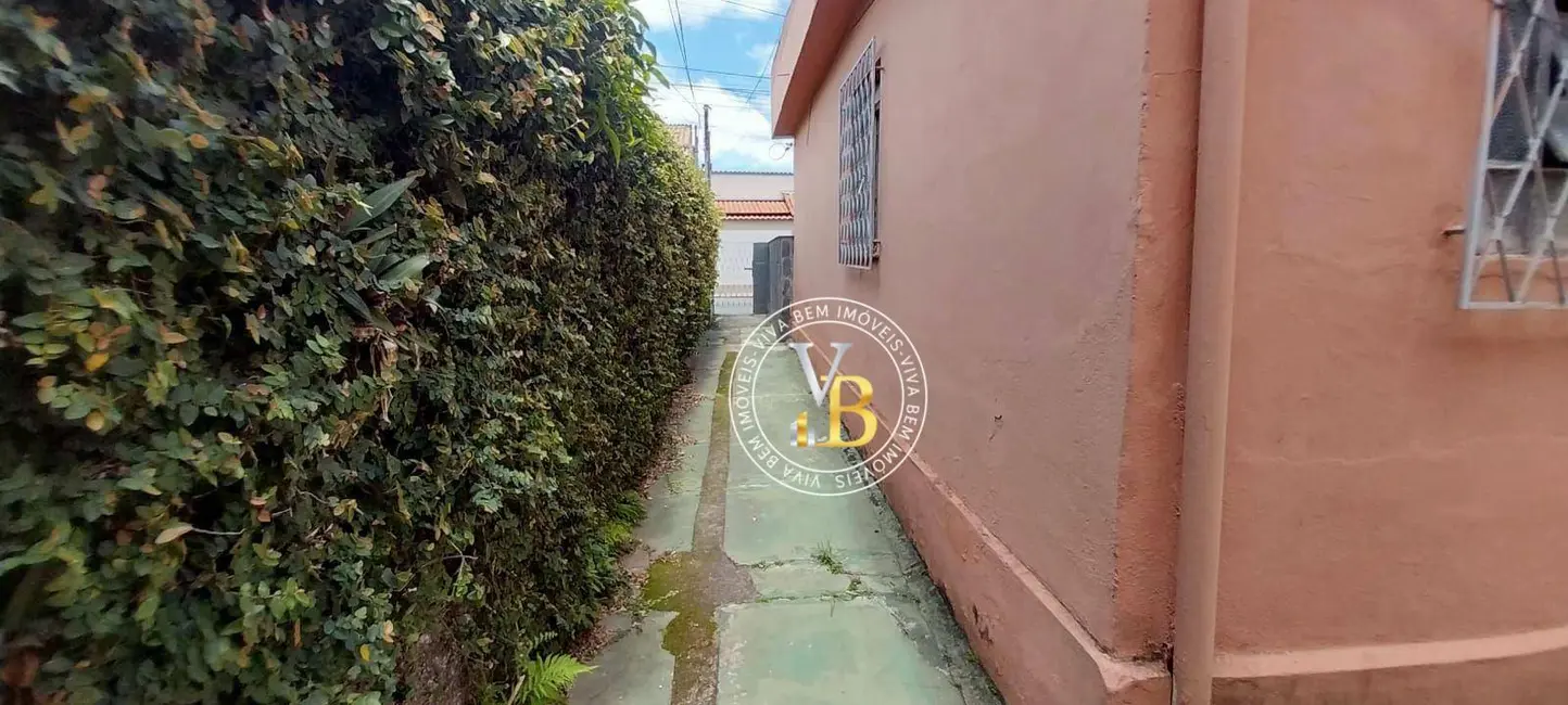 Foto 4 de Casa com 2 quartos à venda, 330m2 em Santos Anjos, Juiz De Fora - MG