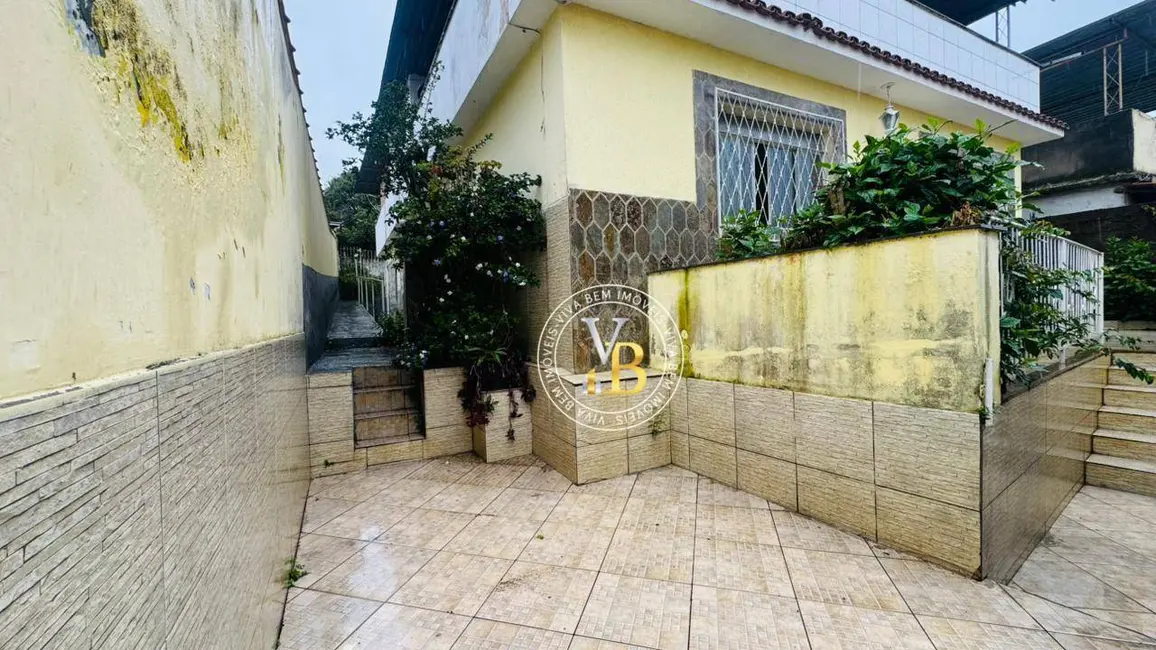 Foto 2 de Casa de Condomínio com 4 quartos para alugar, 200m2 em Granjas Betânia, Juiz De Fora - MG