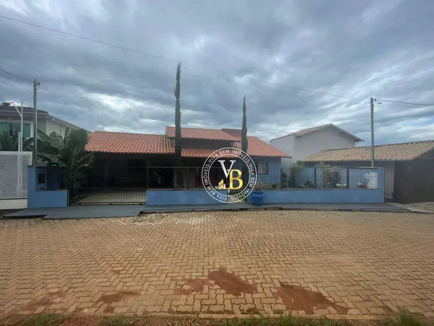 Foto 1 de Casa de Condomínio com 3 quartos à venda, 450m2 em Juiz De Fora - MG