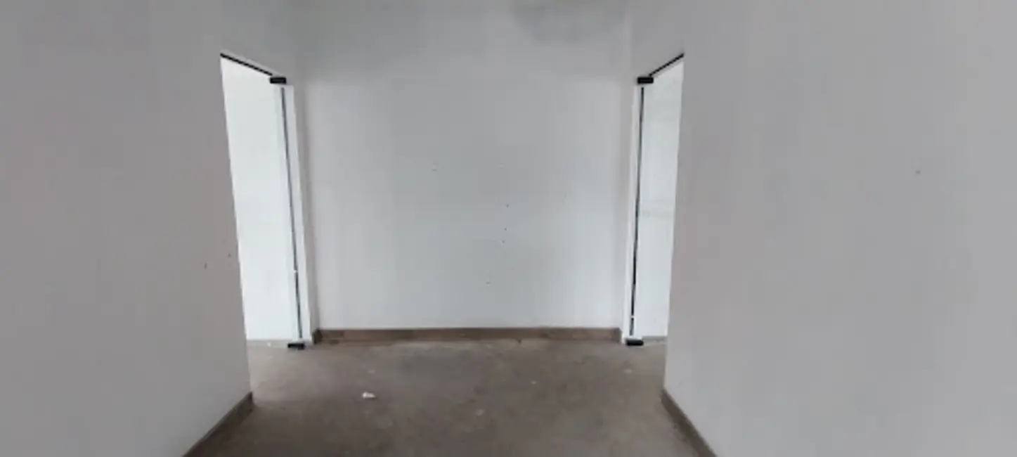 Sala Comercial para alugar, 160m2 em Ladeira, Juiz De Fora - MG - imagem 7 Foto 7 de Sala Comercial para alugar, 160m2 em Ladeira, Juiz De Fora - MG