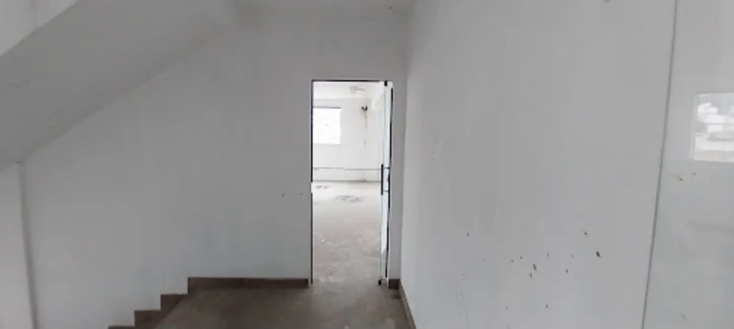 Sala Comercial para alugar, 160m2 em Ladeira, Juiz De Fora - MG - imagem 8 Foto 8 de Sala Comercial para alugar, 160m2 em Ladeira, Juiz De Fora - MG