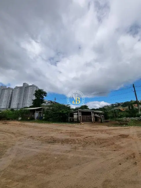 Foto 3 de Terreno / Lote à venda, 2701m2 em São Pedro, Juiz De Fora - MG