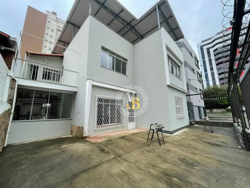 Foto 3 de Casa para alugar, 500m2 em Bom Pastor, Juiz De Fora - MG