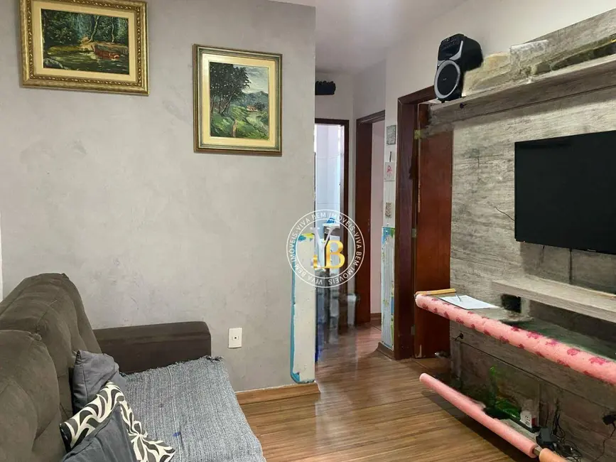 Foto 3 de Apartamento com 2 quartos à venda, 48m2 em Previdenciários, Juiz De Fora - MG