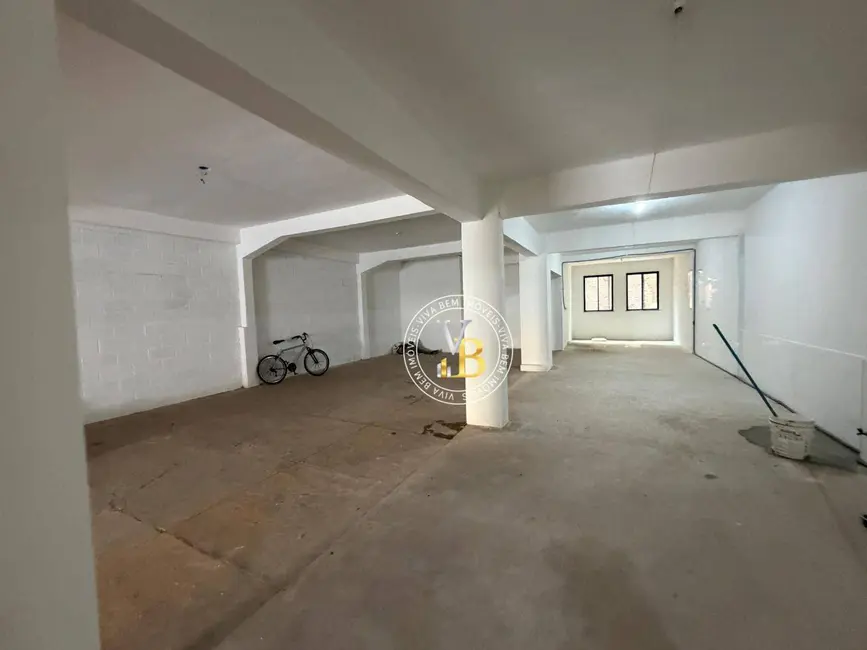 Foto 4 de Loja para alugar, 250m2 em Santa Luzia, Juiz De Fora - MG