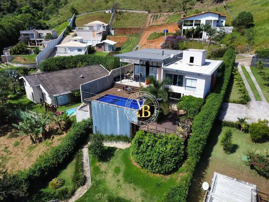 Foto 2 de Chácara com 5 quartos à venda, 1200m2 em Salvaterra, Juiz De Fora - MG