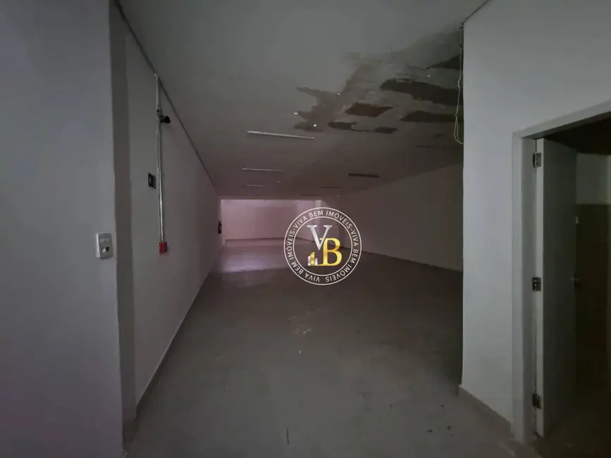 Foto 6 de Loja para alugar, 350m2 em Centro, Juiz De Fora - MG