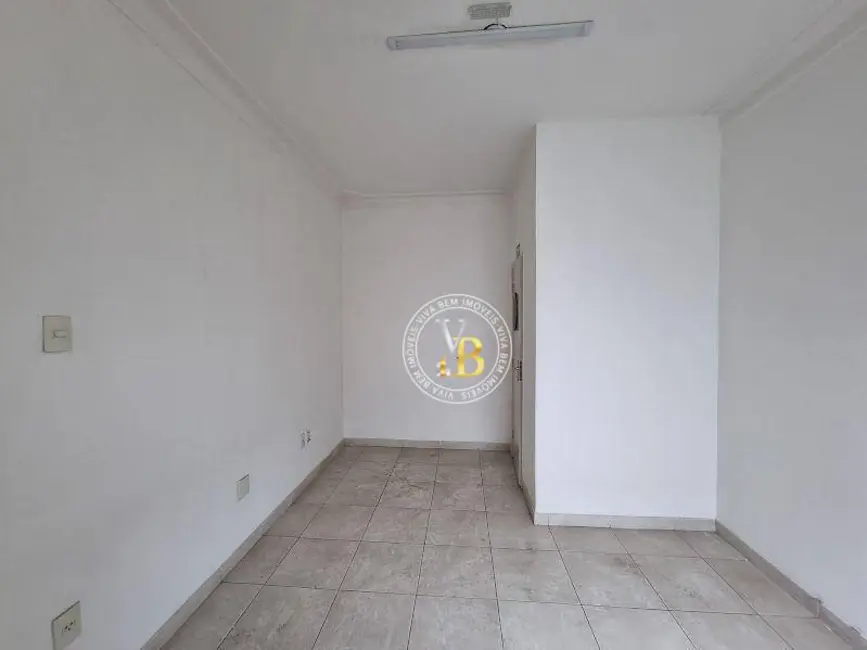 Sala Comercial para alugar, 120m2 em Juiz De Fora - MG - imagem 6 Foto 6 de Sala Comercial para alugar, 120m2 em Juiz De Fora - MG