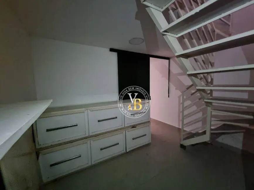 Loja para alugar, 35m2 em Centro, Juiz De Fora - MG - imagem 5 Foto 5 de Loja para alugar, 35m2 em Centro, Juiz De Fora - MG