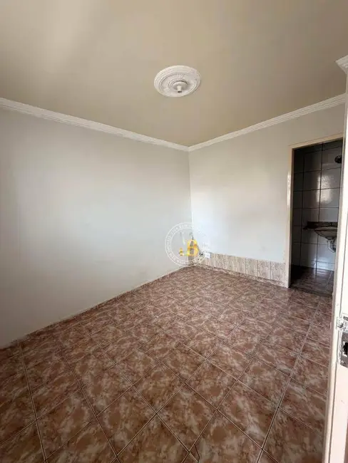 Kitnet com 1 quarto para alugar, 25m2 em Manoel Honório, Juiz De Fora - MG - imagem 5 Foto 5 de Kitnet com 1 quarto para alugar, 25m2 em Manoel Honório, Juiz De Fora - MG