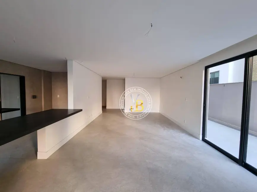 Foto 6 de Apartamento com 4 quartos à venda, 200m2 em Santa Helena, Juiz De Fora - MG