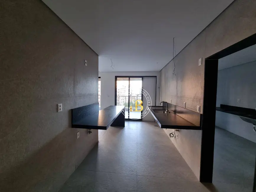 Apartamento com 4 quartos à venda, 200m2 em Santa Helena, Juiz De Fora - MG - imagem 9 Foto 9 de Apartamento com 4 quartos à venda, 200m2 em Santa Helena, Juiz De Fora - MG
