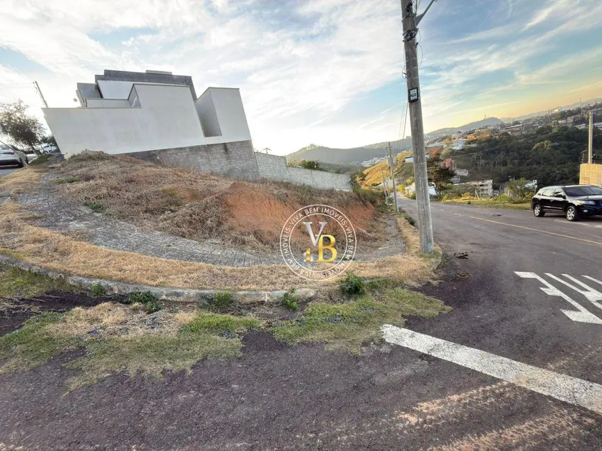 Foto 3 de Terreno / Lote à venda, 261m2 em Santa Efigênia, Juiz De Fora - MG