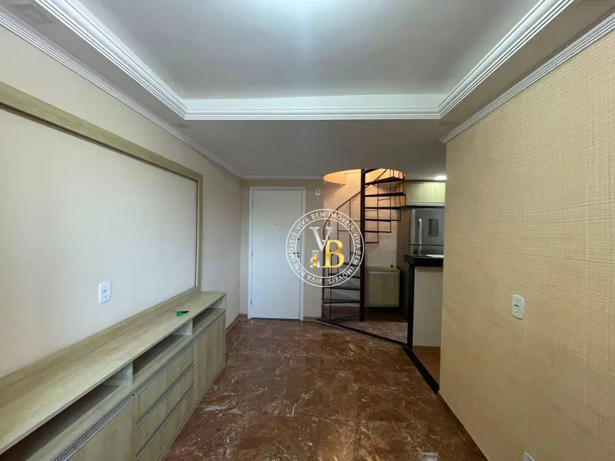 Cobertura com 2 quartos para alugar, 88m2 em Nova Califórnia, Juiz De Fora - MG - imagem 5 Foto 5 de Cobertura com 2 quartos para alugar, 88m2 em Nova Califórnia, Juiz De Fora - MG