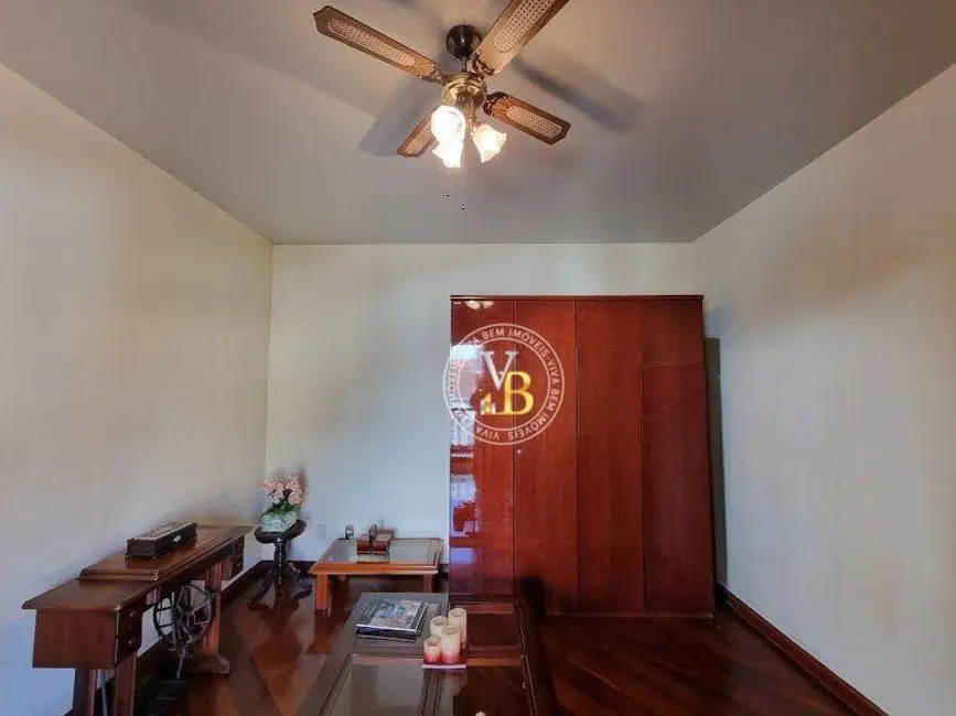 Foto 6 de Casa com 6 quartos à venda, 720m2 em São Mateus, Juiz De Fora - MG