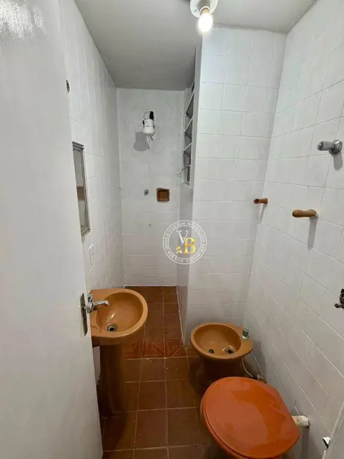 Kitnet com 1 quarto para alugar, 29m2 em Centro, Juiz De Fora - MG - imagem 9 Foto 9 de Kitnet com 1 quarto para alugar, 29m2 em Centro, Juiz De Fora - MG
