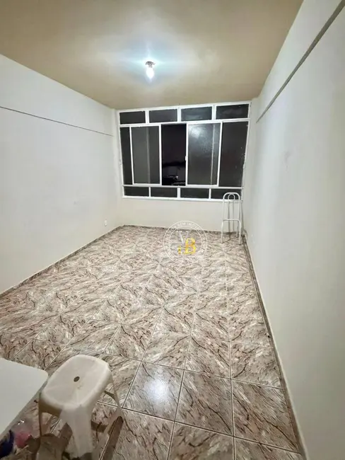 Foto 3 de Kitnet com 1 quarto para alugar, 29m2 em Centro, Juiz De Fora - MG
