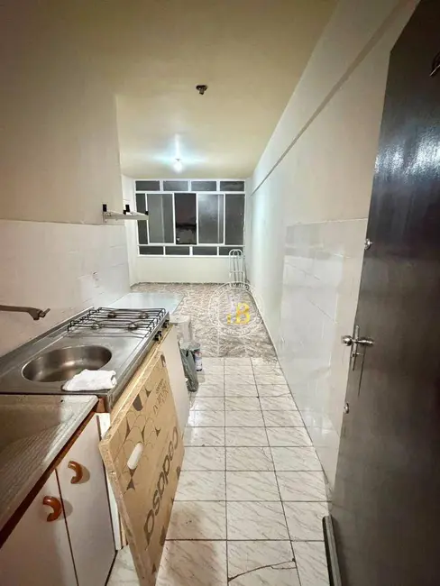 Foto 1 de Kitnet com 1 quarto para alugar, 29m2 em Centro, Juiz De Fora - MG