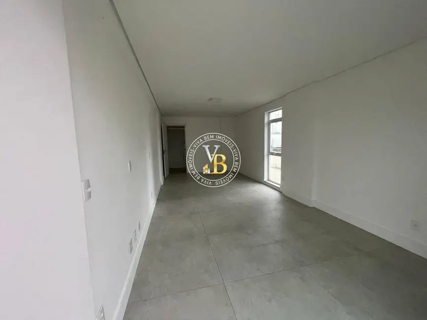 Apartamento com 4 quartos para alugar, 200m2 em Centro, Juiz De Fora - MG - imagem 7 Foto 7 de Apartamento com 4 quartos para alugar, 200m2 em Centro, Juiz De Fora - MG