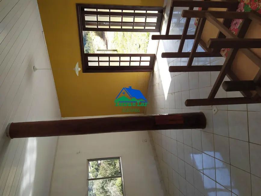 Casa com 7 quartos à venda, 650m2 em Aiuruoca - MG - imagem 3 Foto 3 de Casa com 7 quartos à venda, 650m2 em Aiuruoca - MG