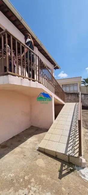 Foto 2 de Casa com 3 quartos à venda, 360m2 em Centro, Cruzilia - MG